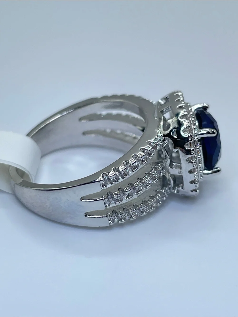 Swarovski Crystal Elements Sapphire Blue Crystal Halo Statement Ring Size 8